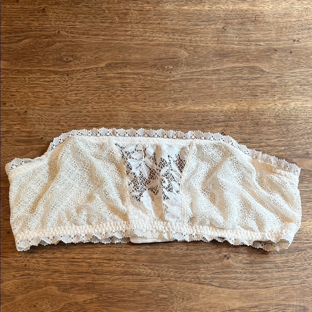 Victoria's Secret Bra Ivory Lace Bralette Top Womens XL Strapless Back Close